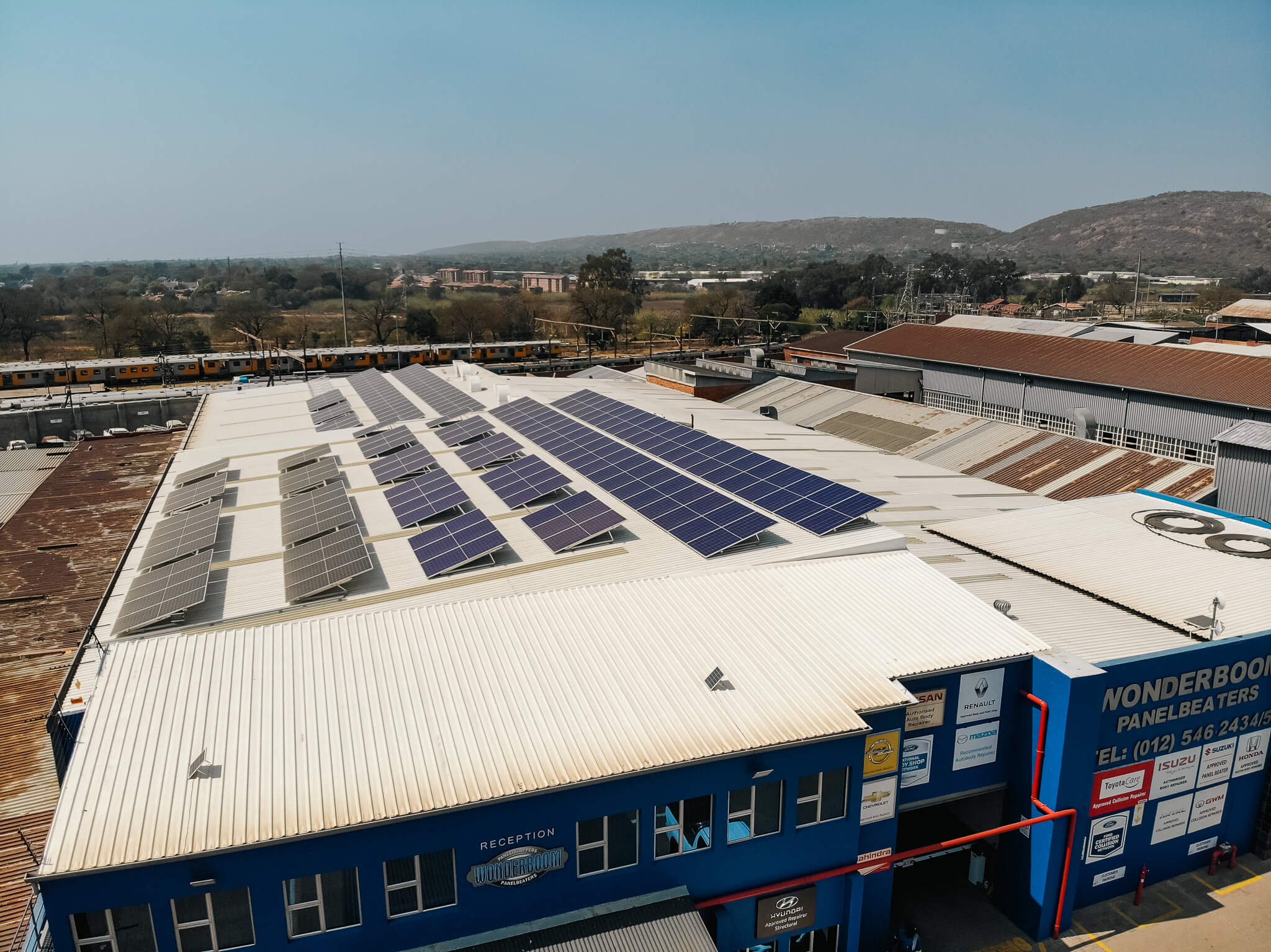 Wonderboom Panel Beaters Building Solar Panels